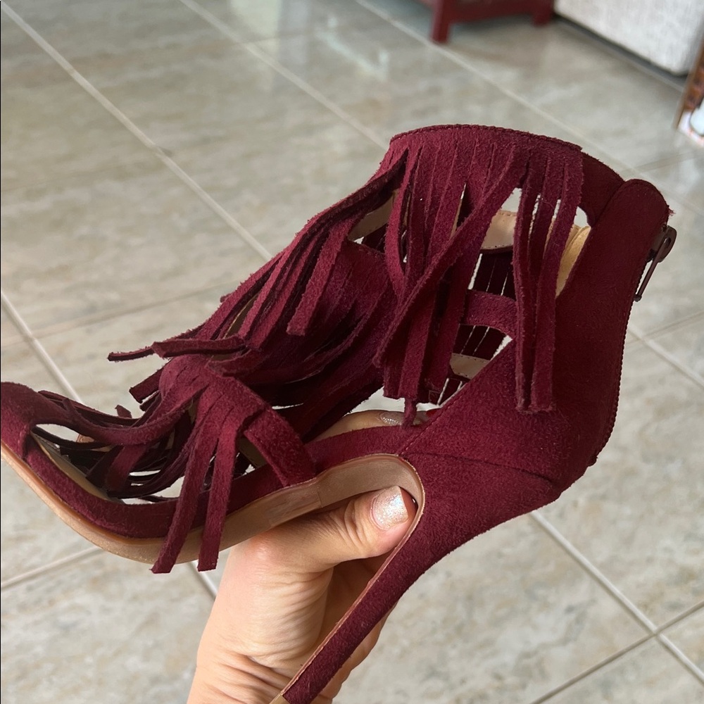 Fringe Burgundy Heeled Sandals - Picture 10 of 10